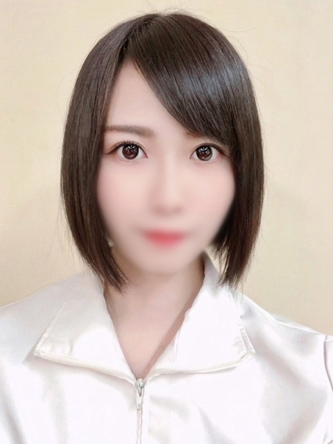 ななみ